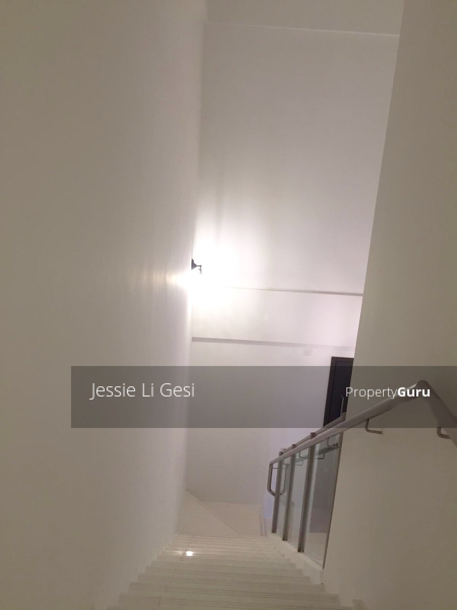 # 1 Loft (D14), Apartment #119126262